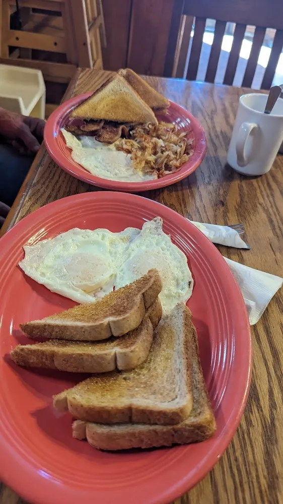2 Eggs Om with Toast