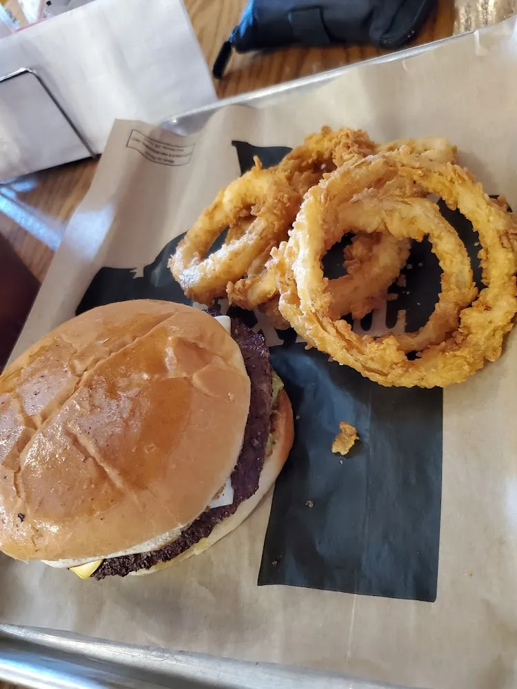 Hamburger and Onion Rings